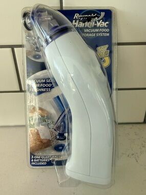 New In Package Reynolds Handi-Vac Vacuum-Sealing Starter Kit Bag Batteries